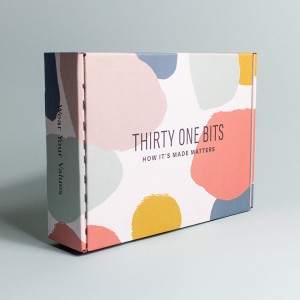 Bosca eitleáin bándearg le taobhanna dúbailte cearnach Cearnóg Express Cearnóg Bosca Pacáistiú Bosca Dath Il-Méid Bosca Rocach